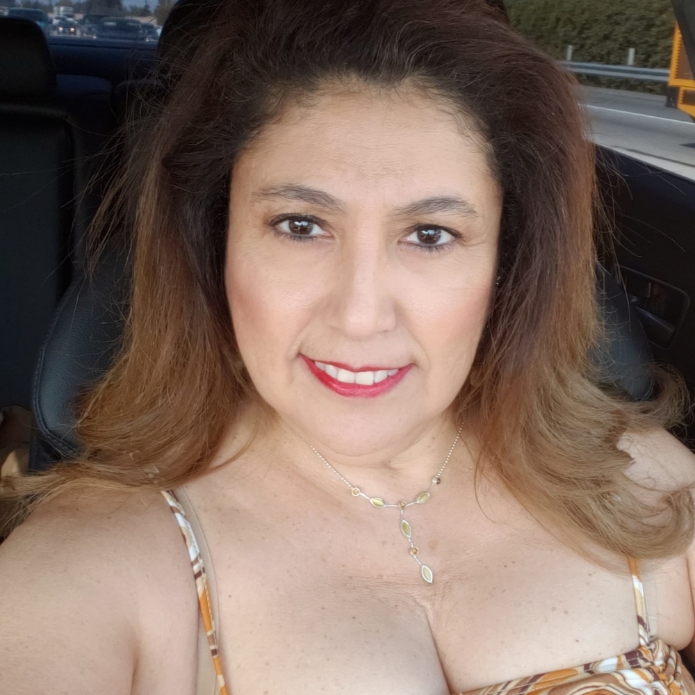 Meet your Posher, Denise